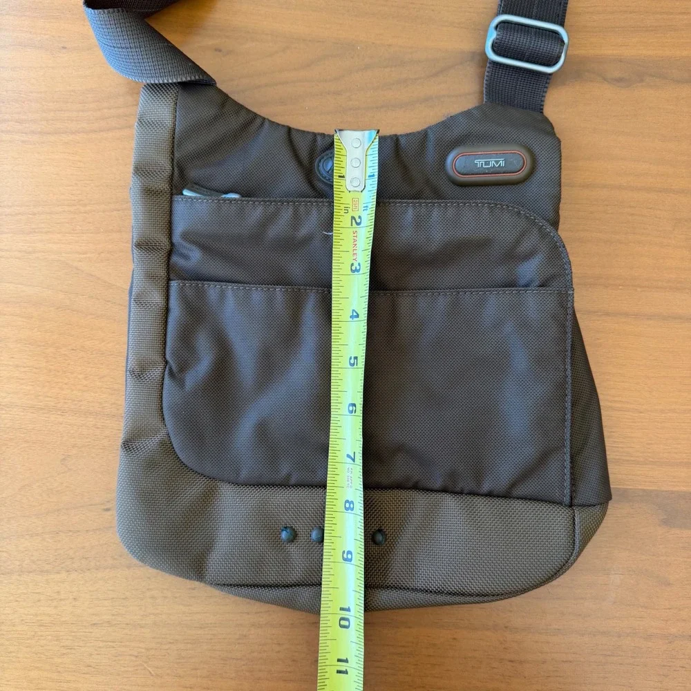 Tumi 5132B Olive Brown Ballistic Nylon Crossbody Messenger Travel Bag 10x10